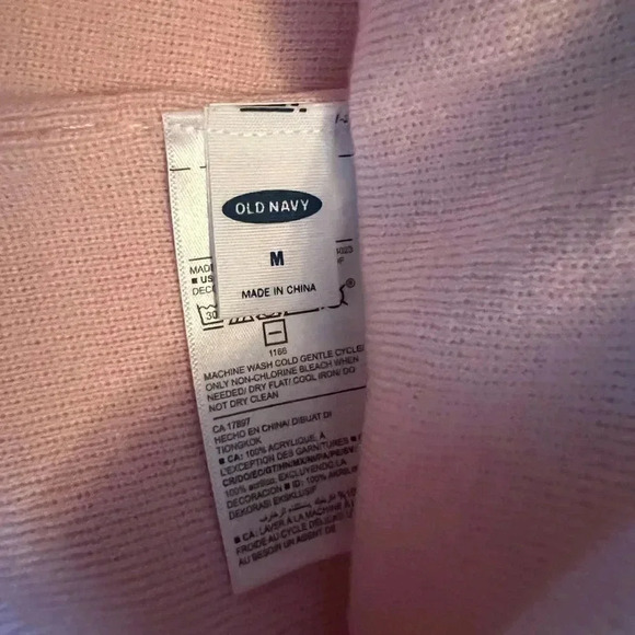 BUNDLE: 2 Old Navy animal stocking hats for kids - Picture 4 of 9